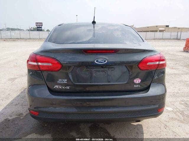 2017 FORD FOCUS SEL 16