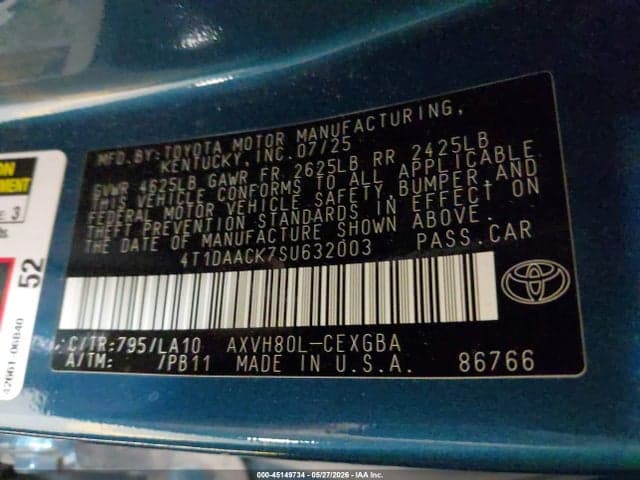 2025 TOYOTA CAMRY XLE 9