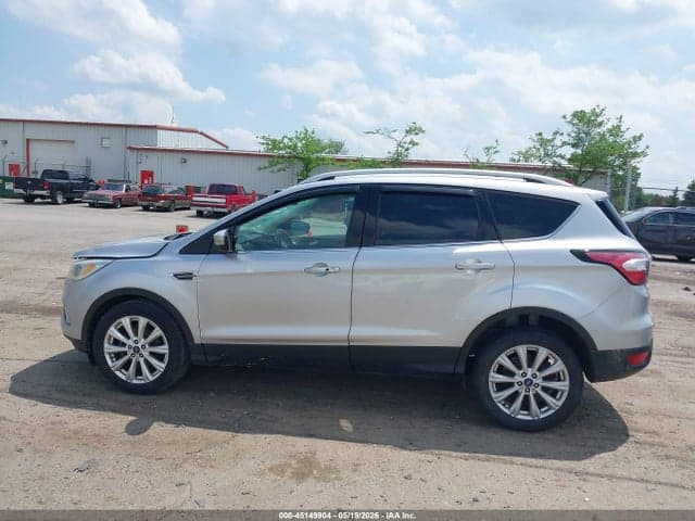 2017 FORD ESCAPE TITANIUM 14