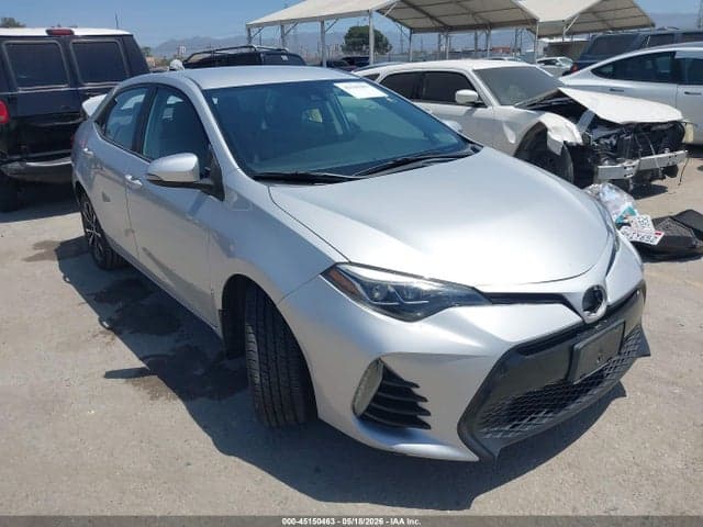 2017 TOYOTA COROLLA SE 1