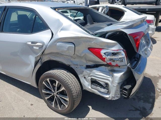 2017 TOYOTA COROLLA SE 6