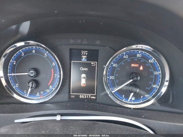 2017 TOYOTA COROLLA SE 7