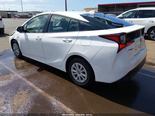 2020 TOYOTA PRIUS LE 3
