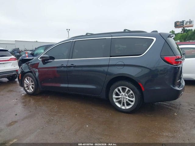 2021 CHRYSLER PACIFICA TOURING AWD 14