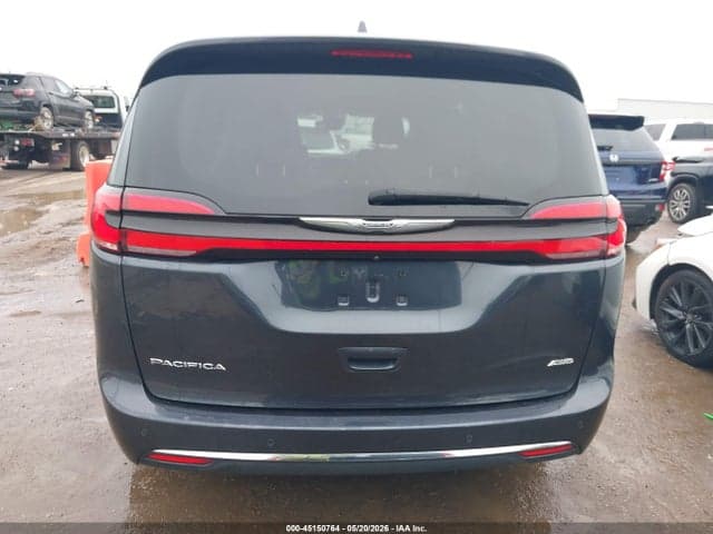 2021 CHRYSLER PACIFICA TOURING AWD 16