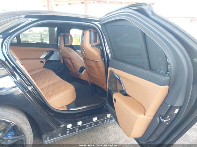 2025 BMW 740I 8