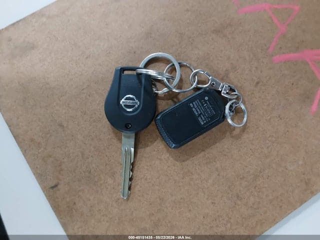 2017 NISSAN VERSA 1.6 SV 11