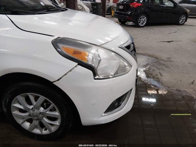 2017 NISSAN VERSA 1.6 SV 14