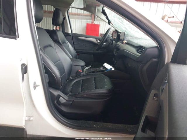 2022 FORD ESCAPE SEL 5