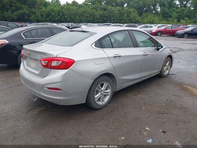 2017 CHEVROLET CRUZE LT AUTO 4