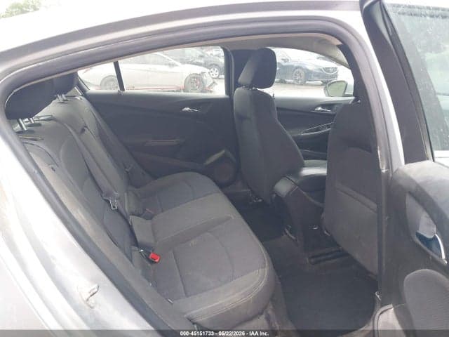 2017 CHEVROLET CRUZE LT AUTO 8