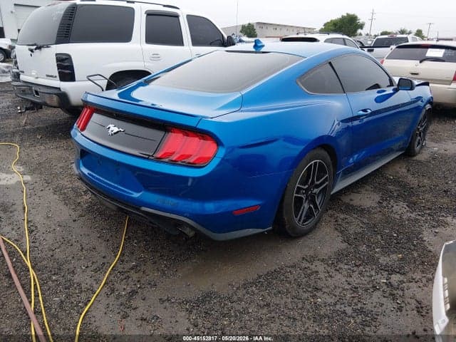 2020 FORD MUSTANG ECOBOOST PREMIUM FASTBACK 4