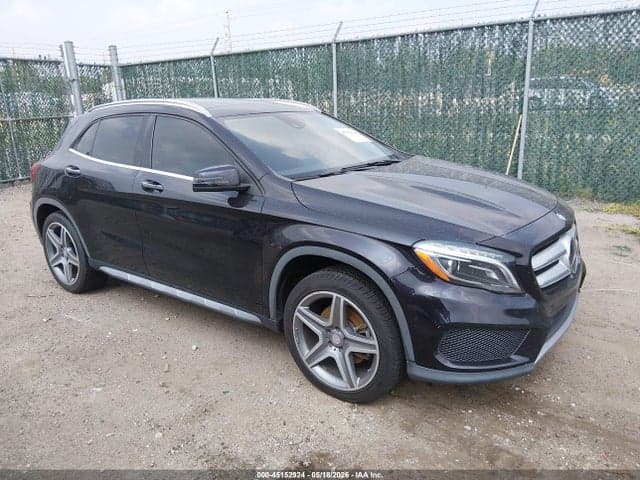 2015 MERCEDES-BENZ GLA 250