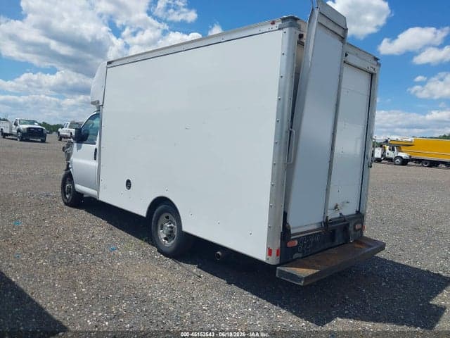 2021 CHEVROLET EXPRESS CUTAWAY WORK VAN 3