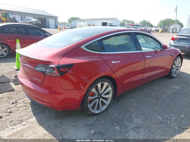 2018 TESLA MODEL 3 LONG RANGE/PERFORMANCE 4