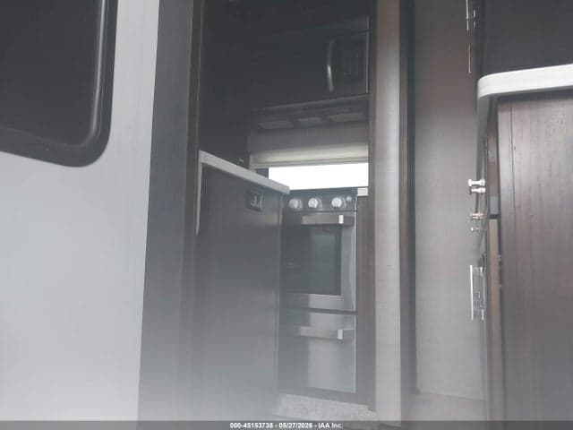 2020 GRAND DESIGN MOMENTUM 351M TOYHAULER 5TH WHL TRAVEL TRAILER 5