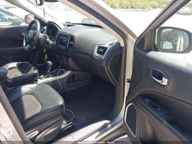 2018 JEEP COMPASS LATITUDE 4X4 5