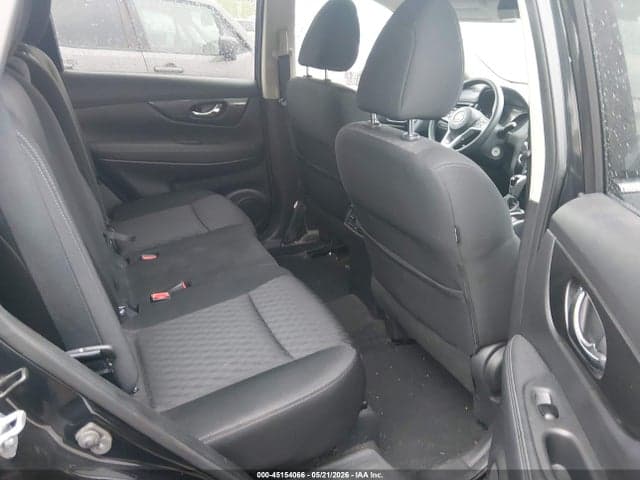 2017 NISSAN ROGUE S 8