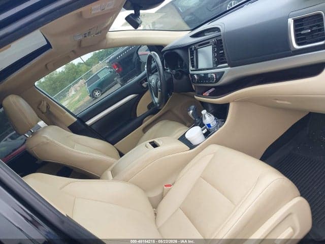 2019 TOYOTA HIGHLANDER XLE 5