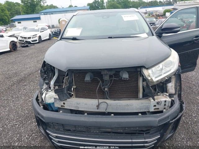 2019 TOYOTA HIGHLANDER XLE 6