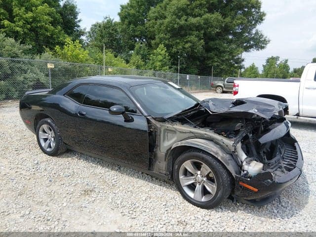2018 DODGE CHALLENGER SXT 2