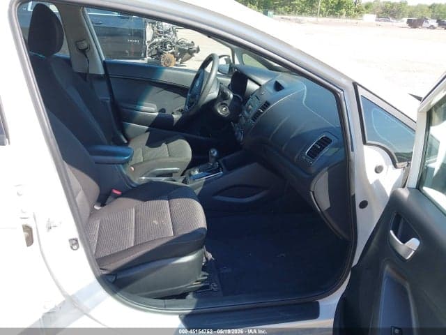 2017 KIA FORTE LX 5