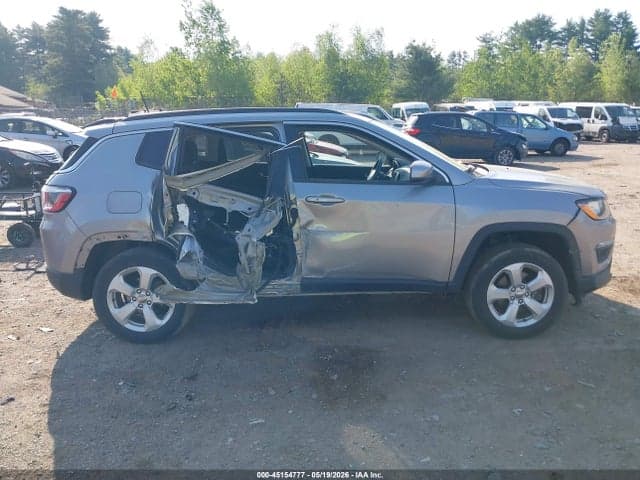 2017 JEEP NEW COMPASS LATITUDE 4X4 13