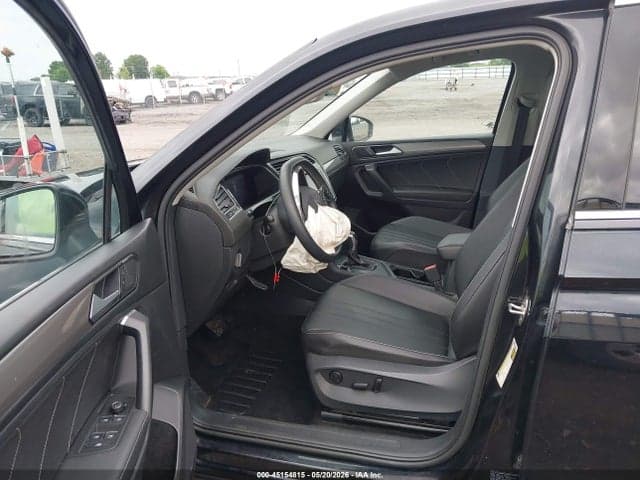 2022 VOLKSWAGEN TIGUAN 2.0T SE 18
