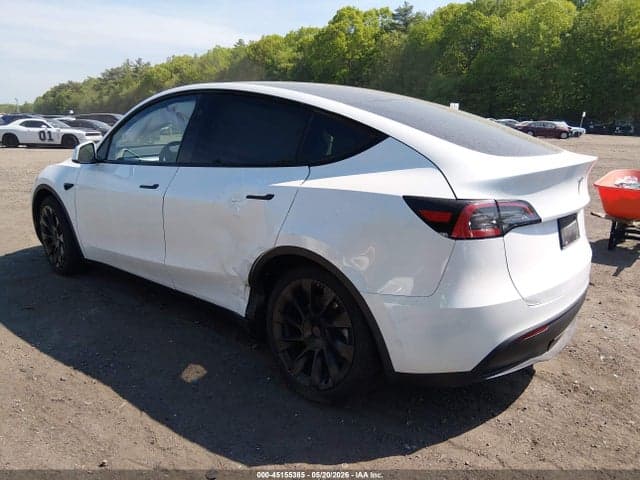 2023 TESLA MODEL Y 3