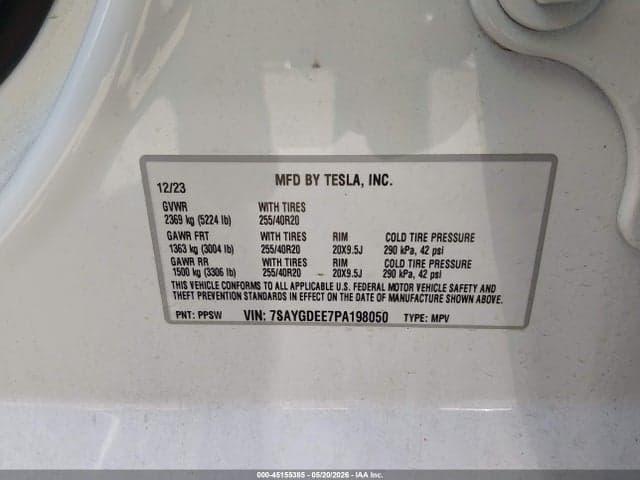 2023 TESLA MODEL Y 9