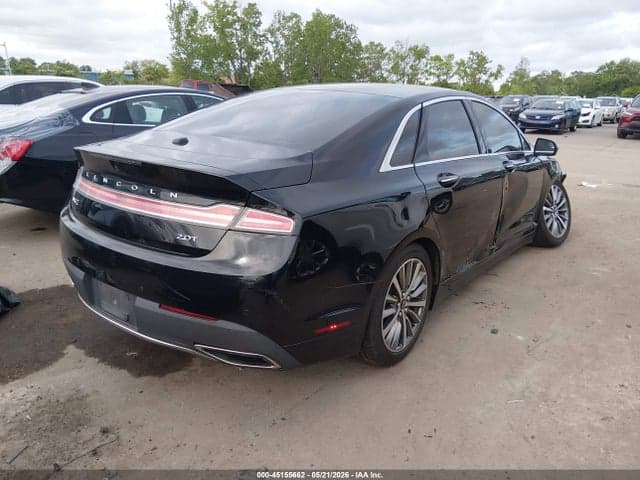 2017 LINCOLN MKZ PREMIERE 4
