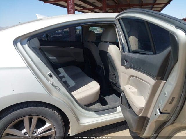 2017 HYUNDAI ELANTRA SE/VALUE/LIMITED 8
