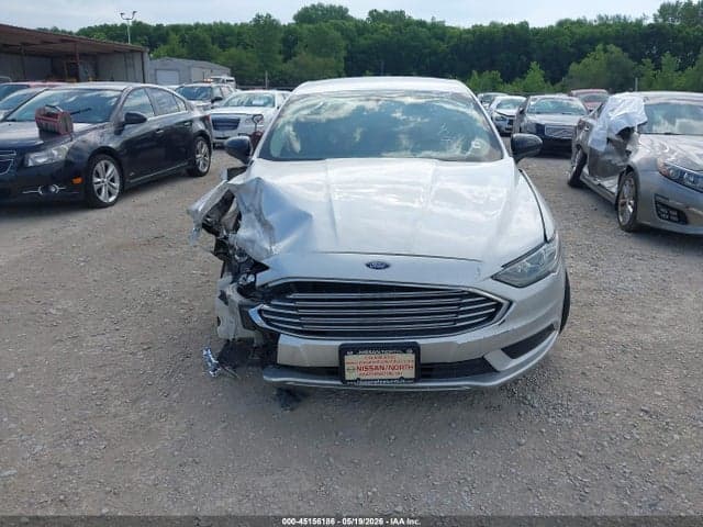 2017 FORD FUSION SE 12