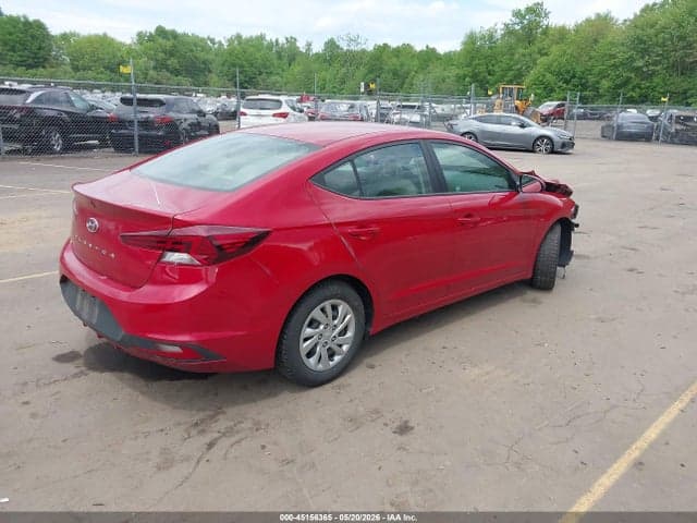 2020 HYUNDAI ELANTRA SE 4