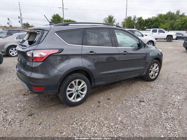 2018 FORD ESCAPE SEL 4
