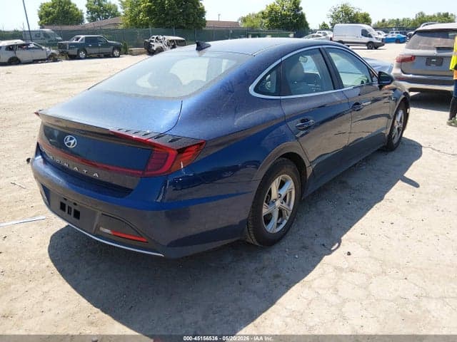 2021 HYUNDAI SONATA SE 4