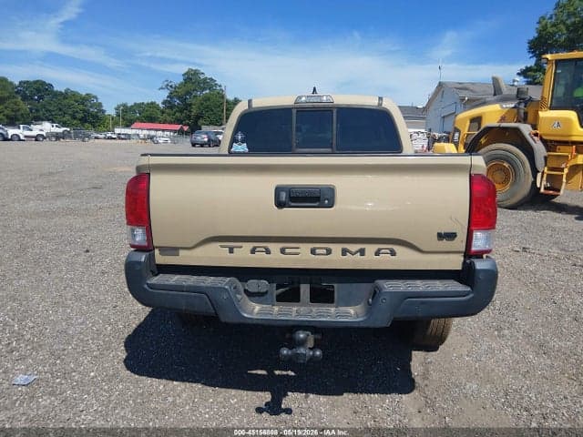 2017 TOYOTA TACOMA SR5 V6 16