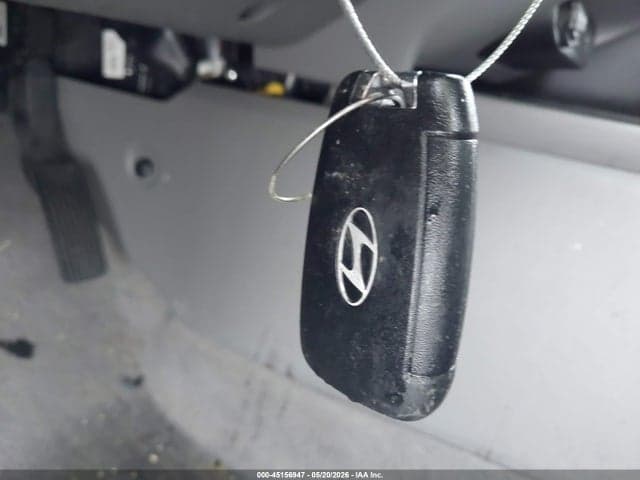 2024 HYUNDAI ELANTRA SE 11