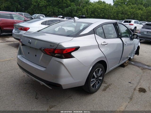 2021 NISSAN VERSA SV XTRONIC CVT 4