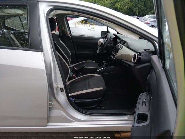 2021 NISSAN VERSA SV XTRONIC CVT 5