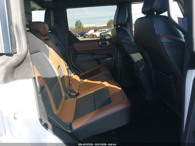 2024 FORD BRONCO OUTER BANKS 8