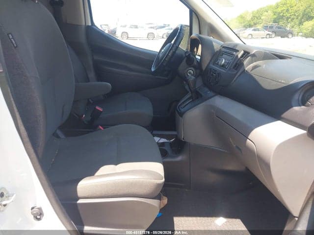 2017 NISSAN NV200 S 5