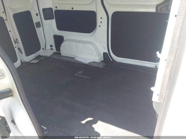 2017 NISSAN NV200 S 8