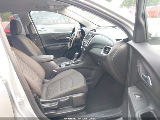2020 CHEVROLET EQUINOX FWD 2FL 5