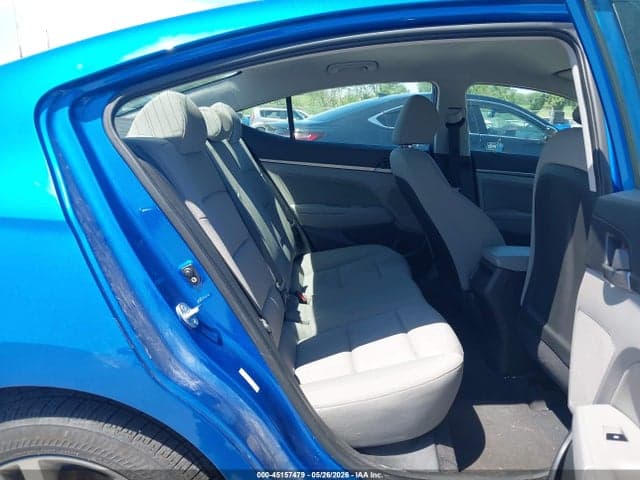 2018 HYUNDAI ELANTRA SEL 8