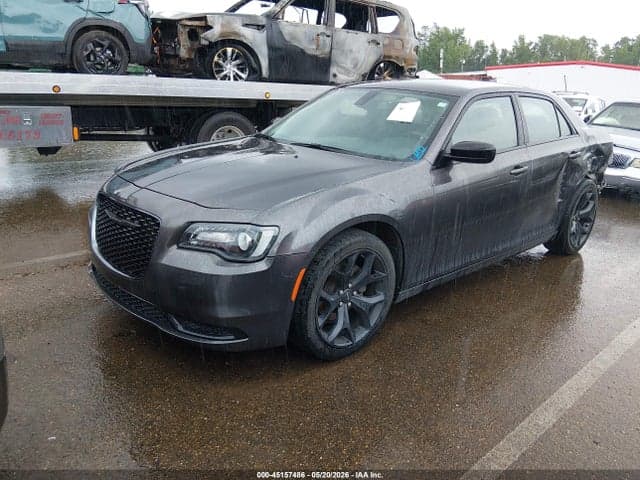 2020 CHRYSLER 300 TOURING 2