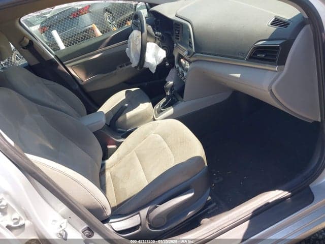 2020 HYUNDAI ELANTRA SEL 5