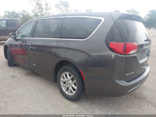2020 CHRYSLER PACIFICA TOURING 3