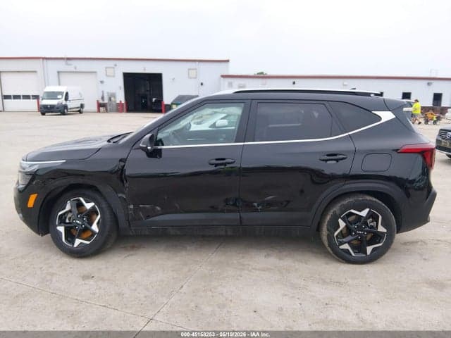2024 KIA SELTOS EX 14