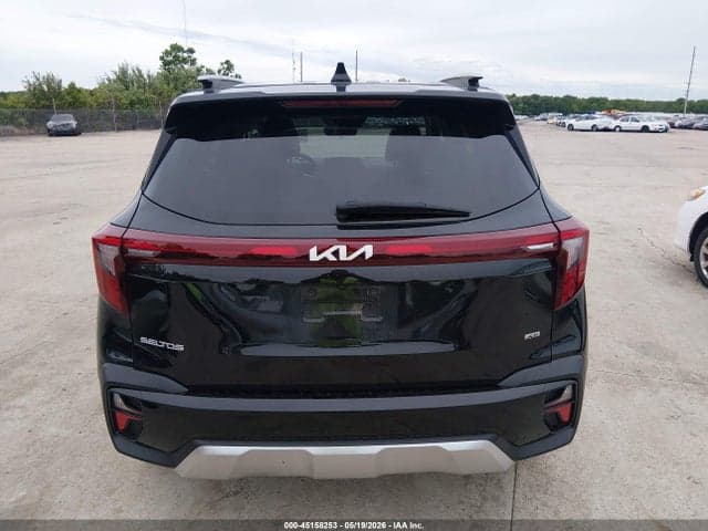 2024 KIA SELTOS EX 16